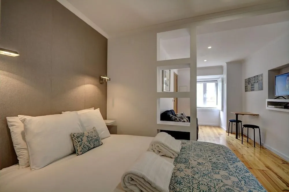 Martim Vaz Design By Apartments Alfama Lissabon